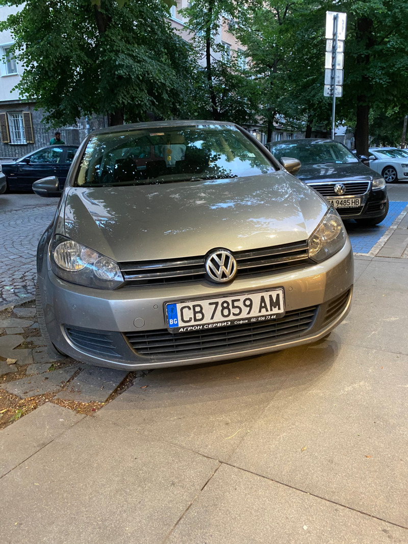 VW Golf, снимка 1 - Автомобили и джипове - 44943812