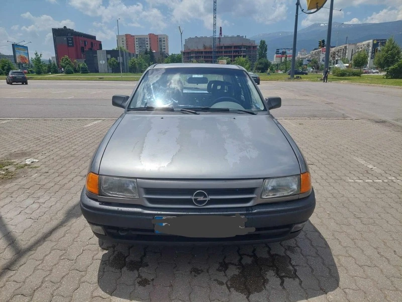 Opel Astra, снимка 8 - Автомобили и джипове - 46089602