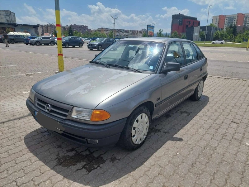 Opel Astra, снимка 14 - Автомобили и джипове - 46089602