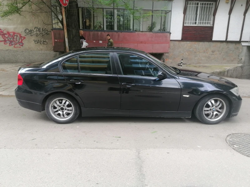 BMW 320 320d , снимка 2 - Автомобили и джипове - 47698619