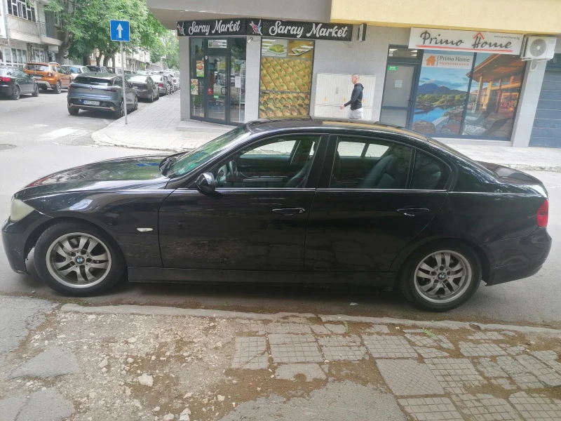 BMW 320 320d , снимка 4 - Автомобили и джипове - 47698619