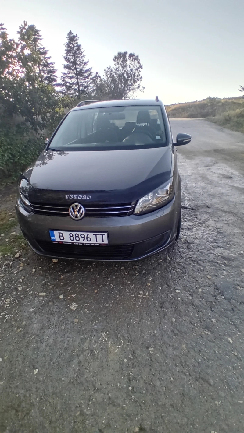 VW Touran, снимка 8 - Автомобили и джипове - 47073140