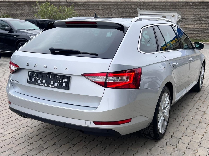 Skoda Superb 1.5TSI FACE Keyless Дистроник CarPlay Подгрев Нави, снимка 4 - Автомобили и джипове - 47814677