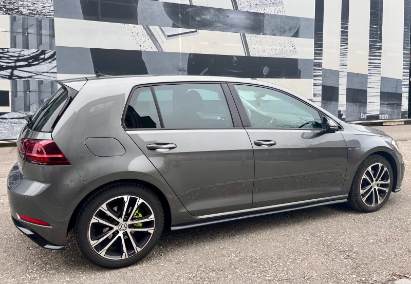 VW Golf 7.5 , снимка 4 - Автомобили и джипове - 52473531