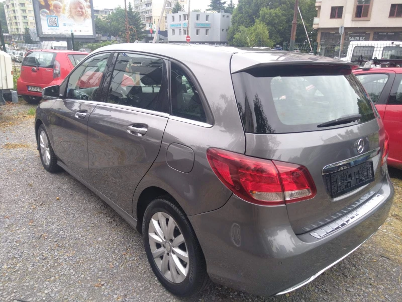 Mercedes-Benz B 180 CDi, снимка 8 - Автомобили и джипове - 51207644