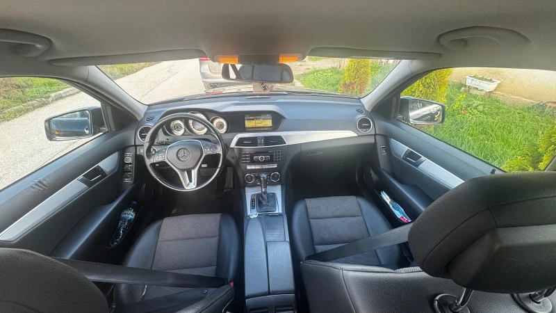 Mercedes-Benz C 300 4MATIC, FACELIFT, 231HP, FULL, TOP, снимка 9 - Автомобили и джипове - 52619236