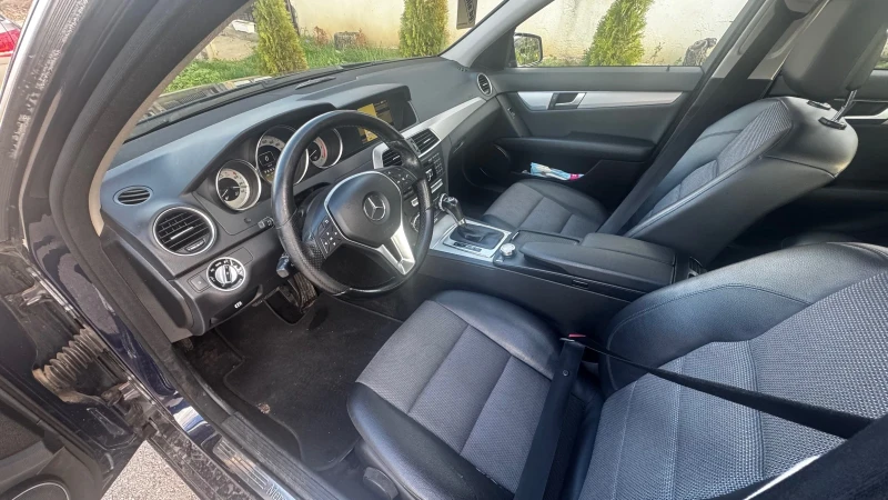 Mercedes-Benz C 300 4MATIC, FACELIFT, 231HP, FULL, TOP, снимка 17 - Автомобили и джипове - 52619236