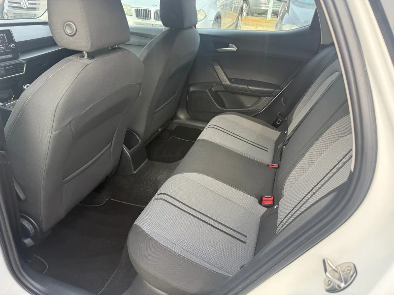 Seat Leon 2.0TDI Style, снимка 15 - Автомобили и джипове - 52660637