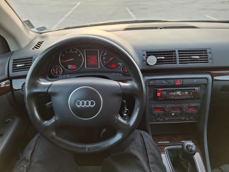 Audi A4 1, 8 Турбо BFB, снимка 13 - Автомобили и джипове - 52870316