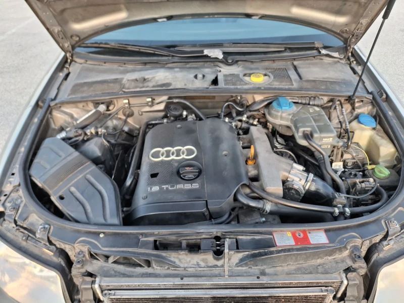 Audi A4 1, 8 Турбо BFB, снимка 11 - Автомобили и джипове - 52870316
