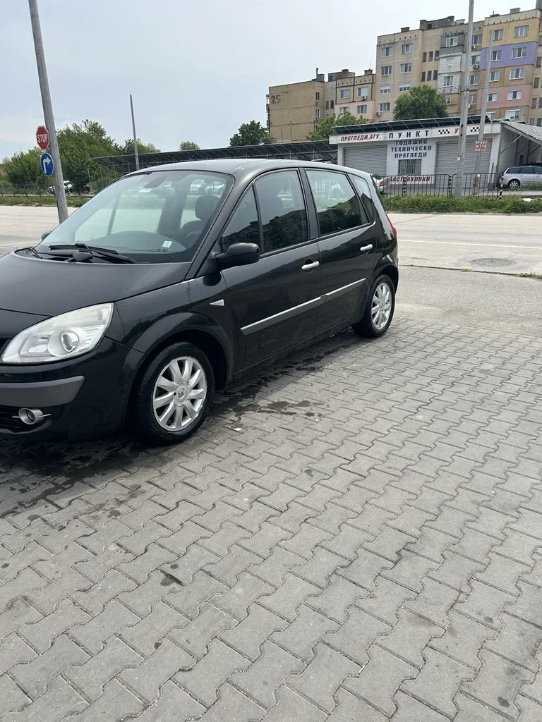 Renault Scenic, снимка 2 - Автомобили и джипове - 48592409