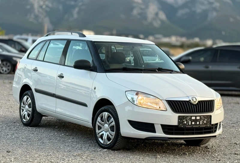 Skoda Fabia 1.2i 70кс * Климатик* - 5900 лв. - 74424973 1