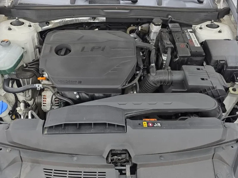 Hyundai Sonata (Dn8) 2.0 Lpi Style, снимка 6 - Автомобили и джипове - 55949533