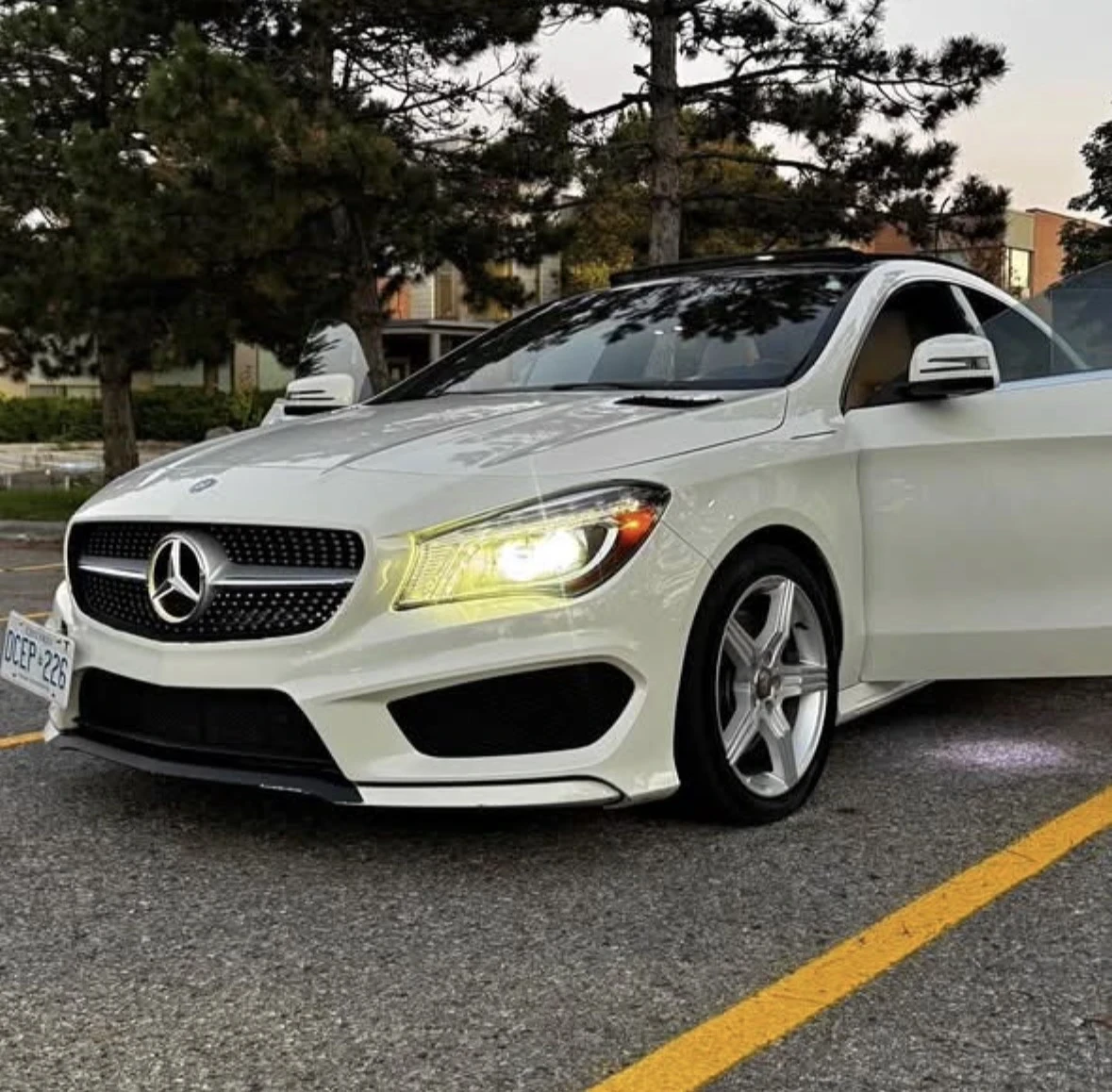Mercedes-Benz CLA 250 * * 4 MATIC* * CARFAX* * АВТОКРЕДИТ* * , снимка 1