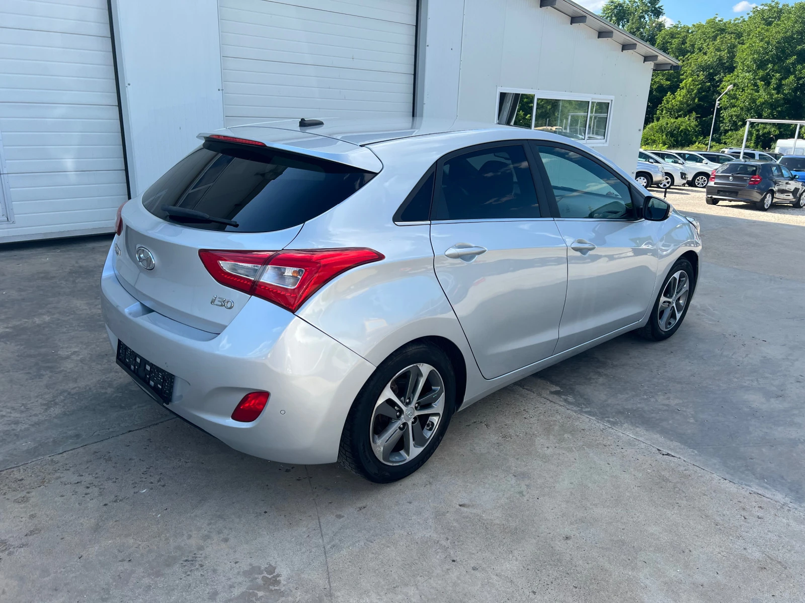 Hyundai I30 1.6crdi * Navi* * Nova* UNIKAT*  | Mobile.bg   14