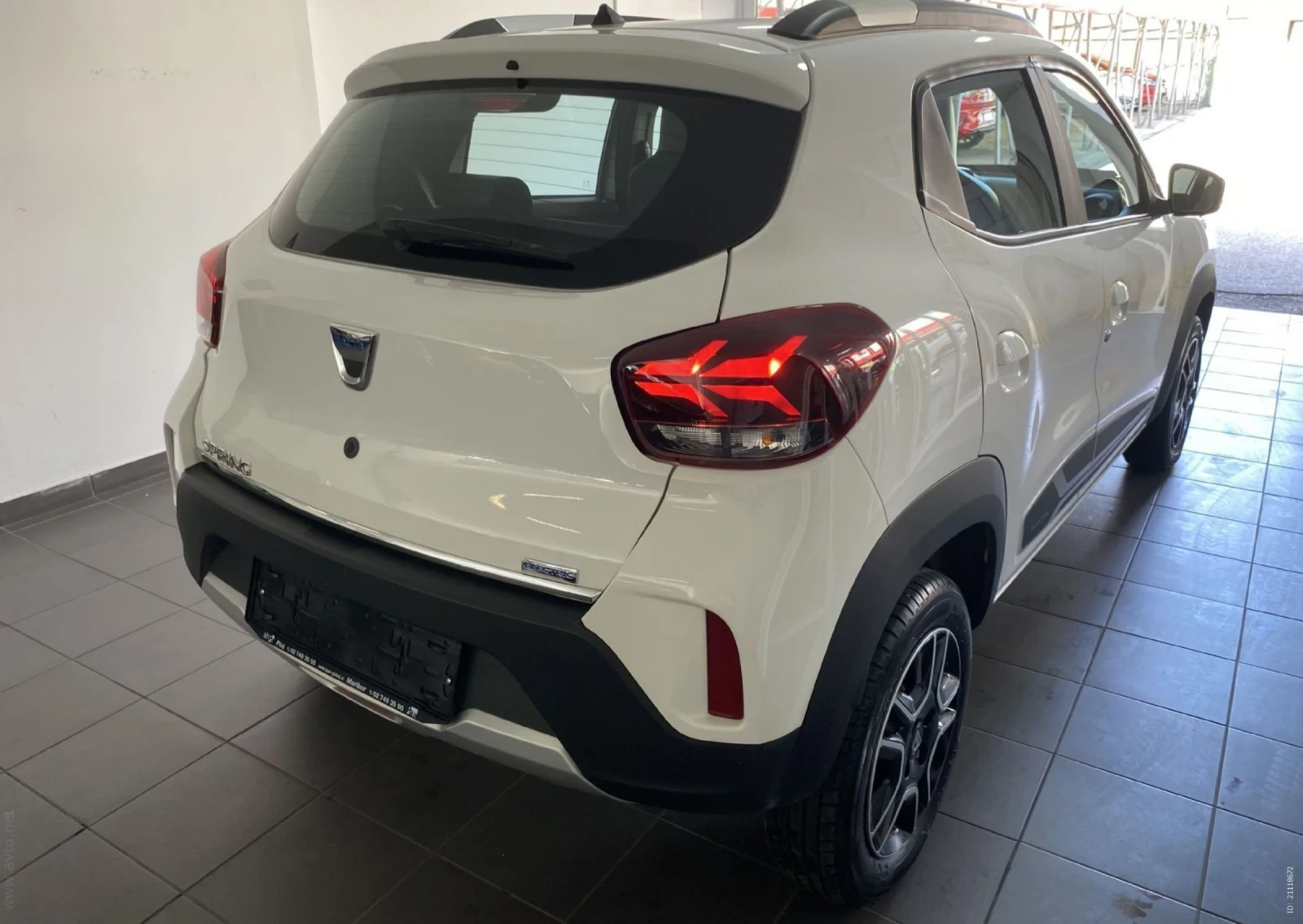 Dacia Spring Comfort elektric 45. 33kw.klima.tempomat - изображение 8