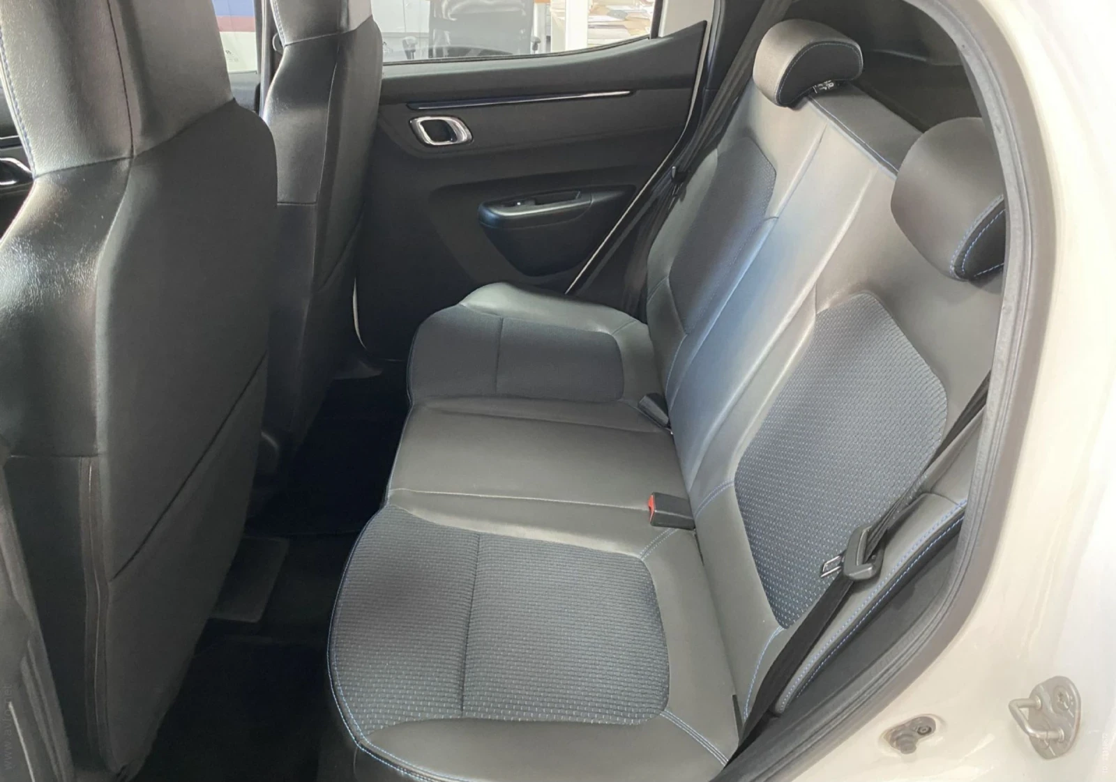 Dacia Spring Comfort elektric 45. 33kw.klima.tempomat - изображение 10