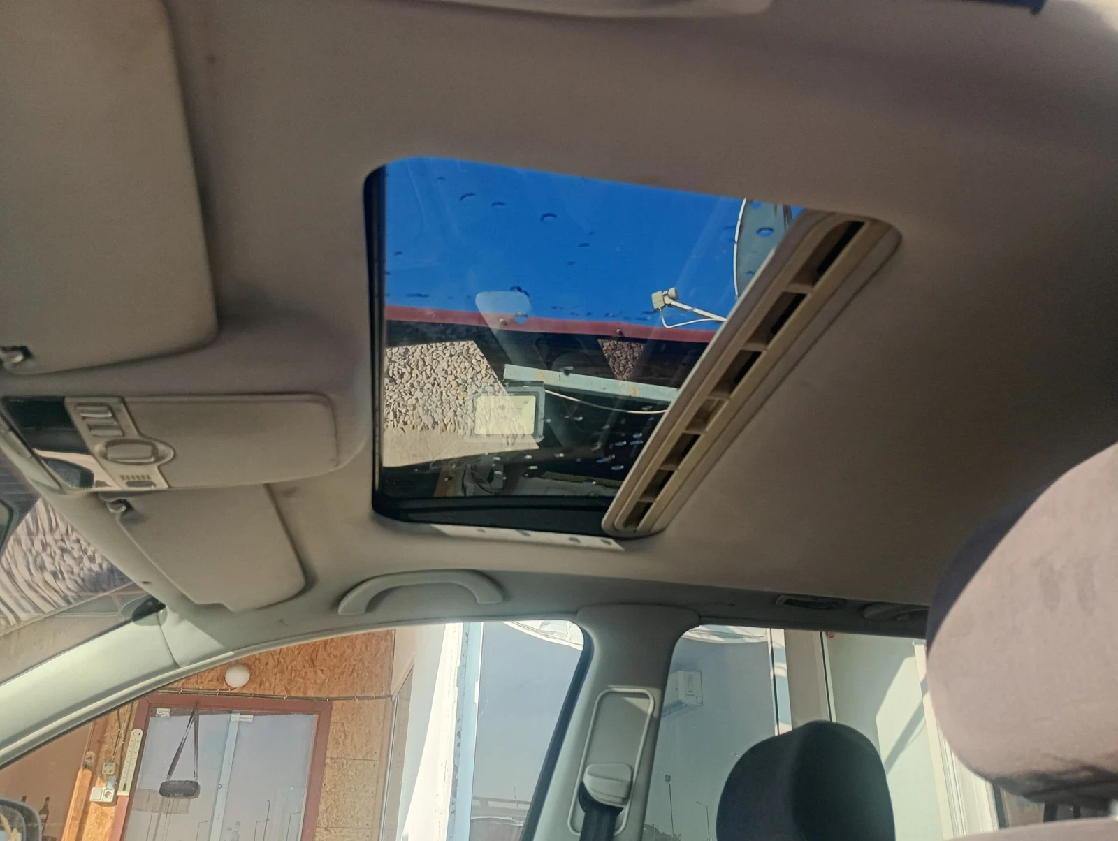 VW Passat 1.9 TDI, 101 к.с.Топ състояние - изображение 8