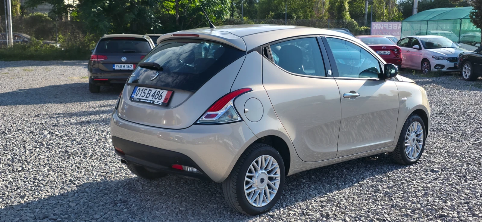 Lancia Ypsilon 1.2i 70k.c EURO 5B ITALIA  - изображение 4