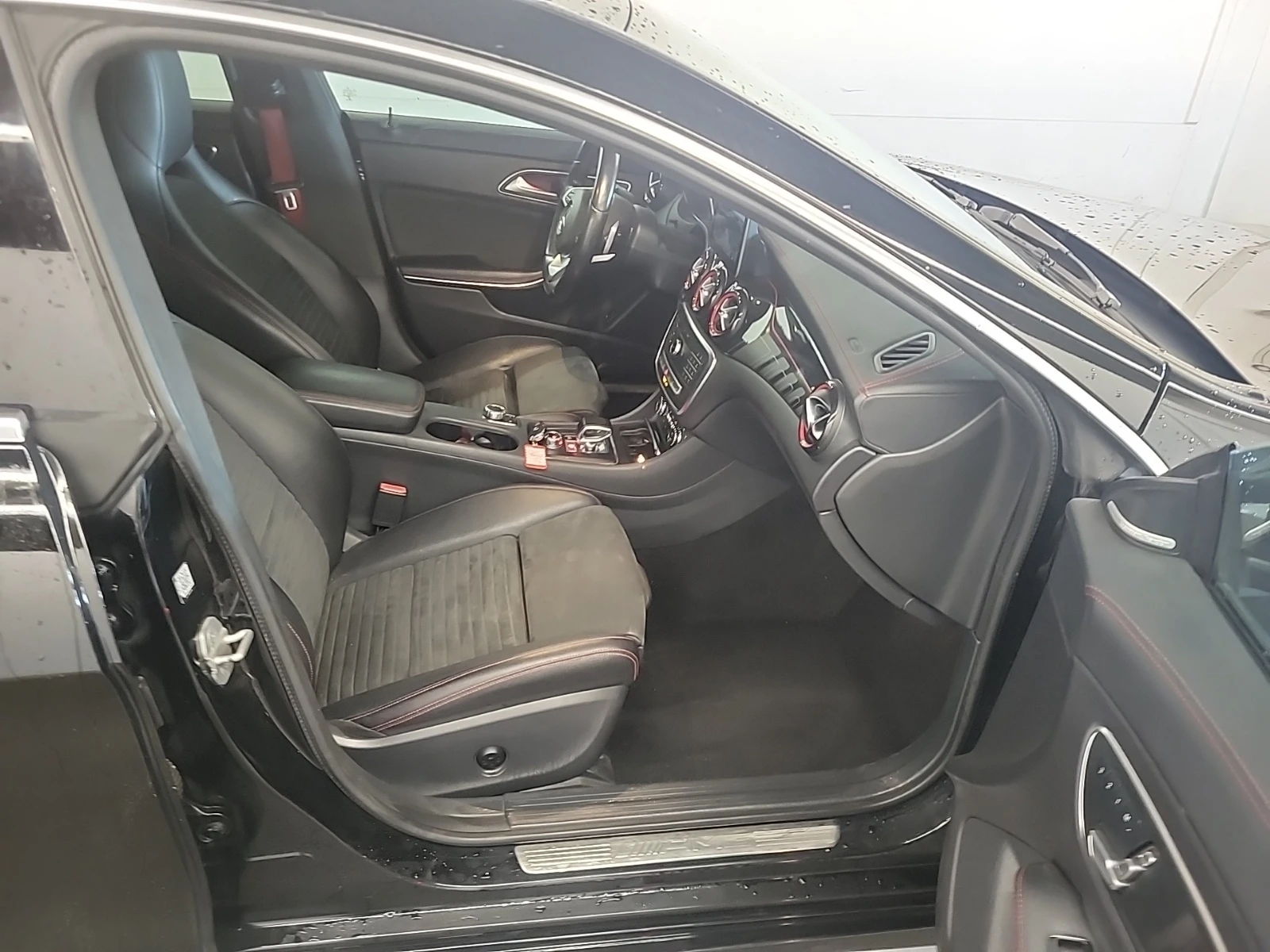 Mercedes-Benz CLA 45 AMG * CARFAX* ОПЦИЯ ЗА ФИНАНСИРАНЕ*  - изображение 8