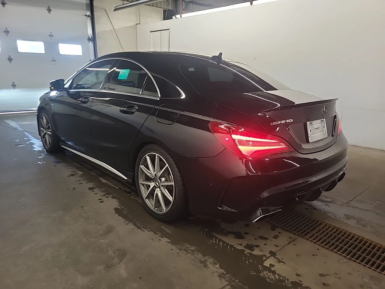 Mercedes-Benz CLA 45 AMG * CARFAX* ОПЦИЯ ЗА ФИНАНСИРАНЕ*  - изображение 4