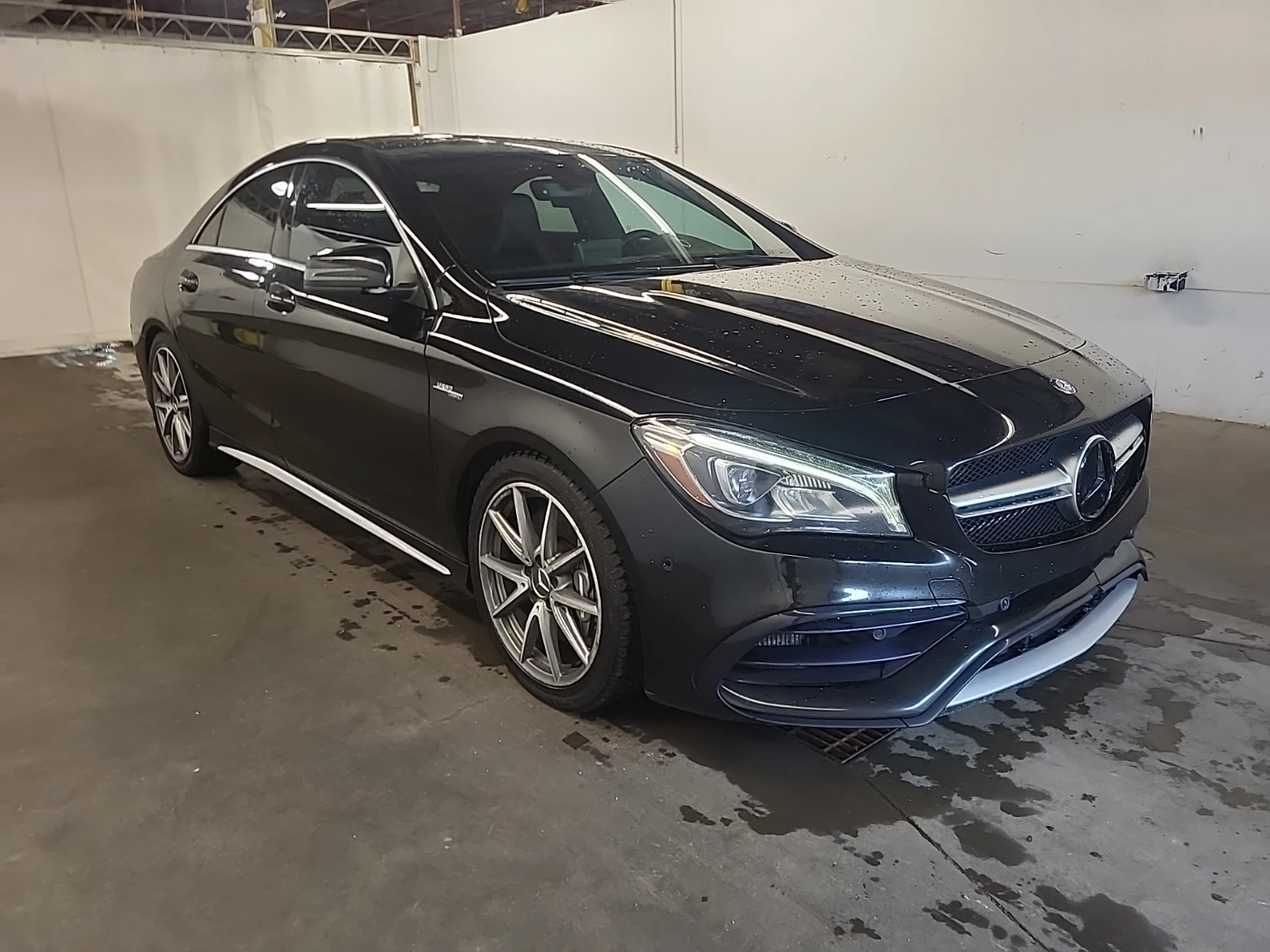 Mercedes-Benz CLA 45 AMG * CARFAX* ОПЦИЯ ЗА ФИНАНСИРАНЕ*  - изображение 3