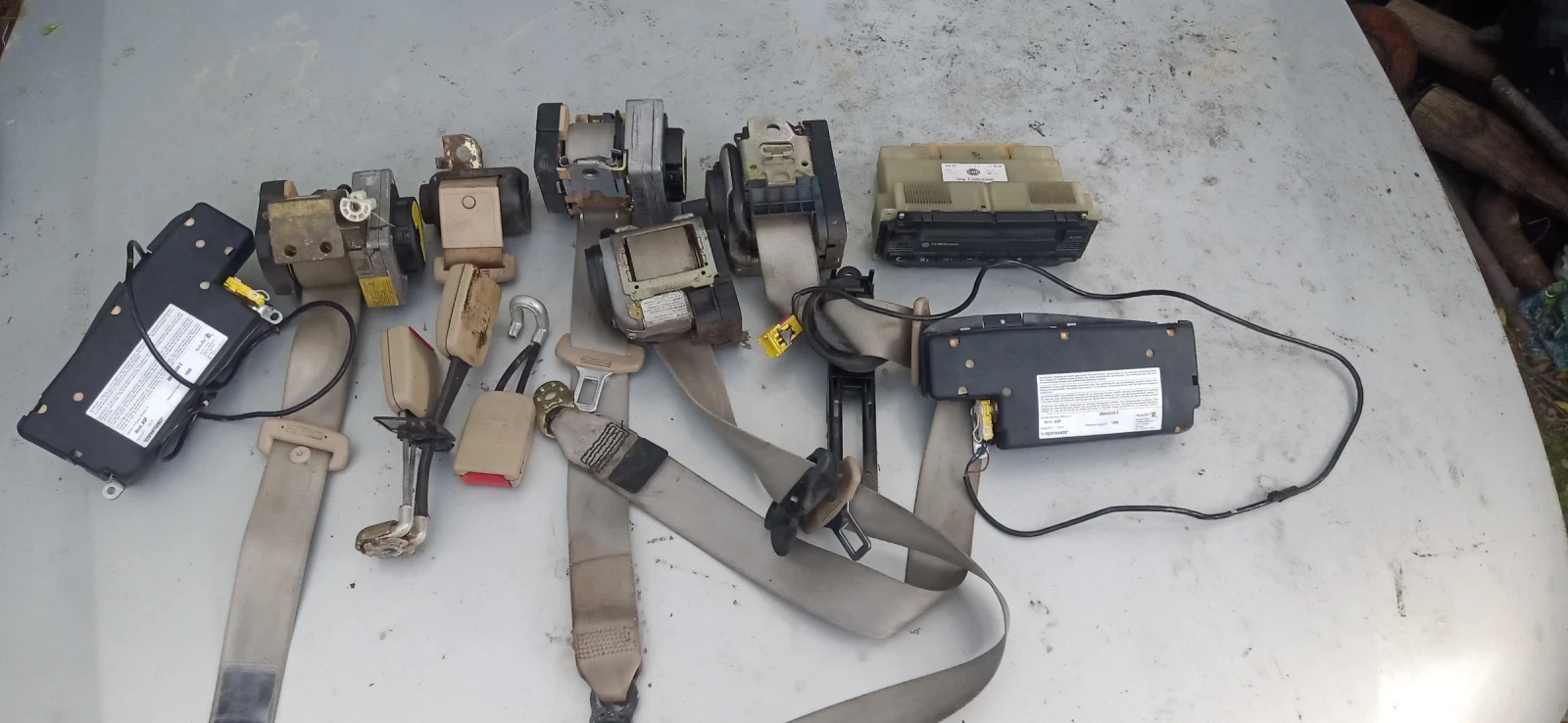 VW Passat  | Mobile.bg   13