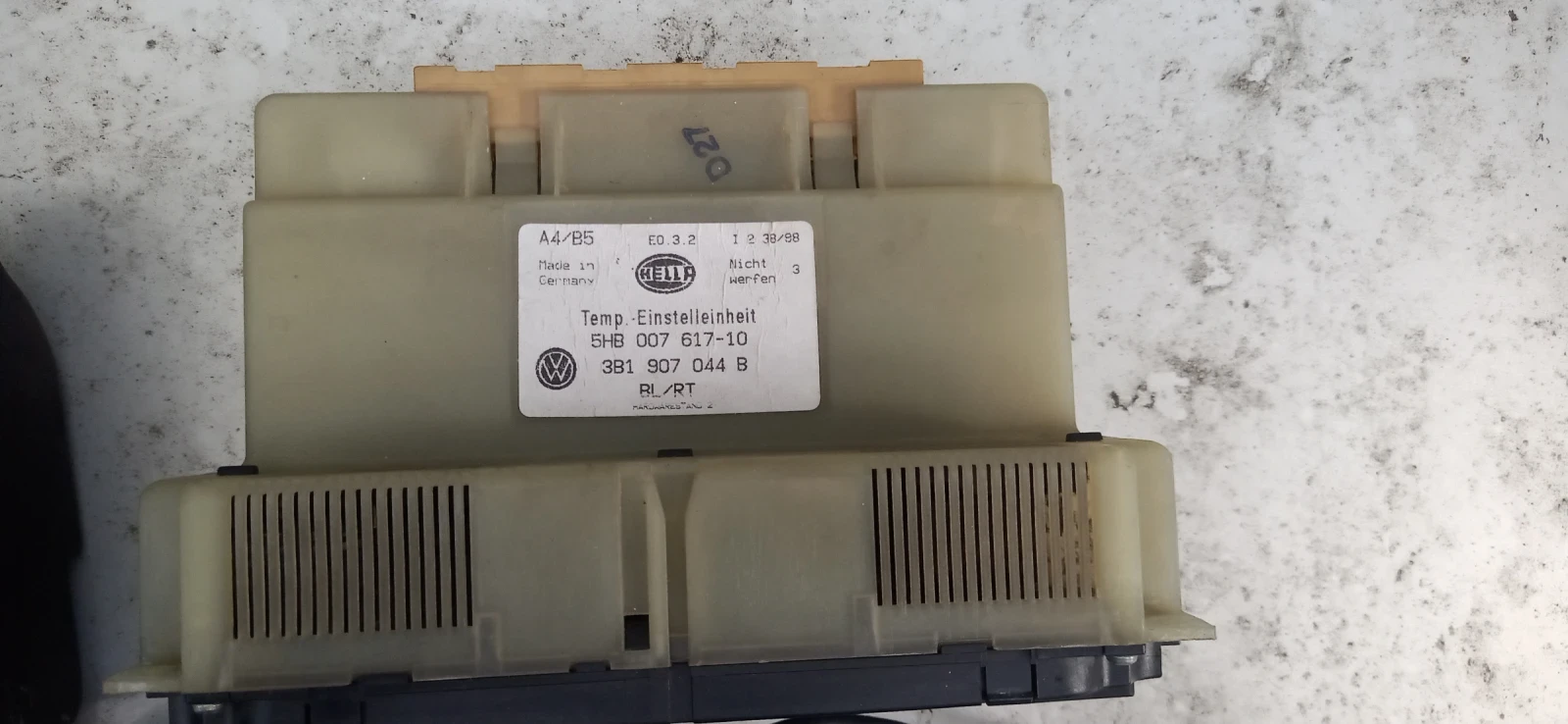 VW Passat  | Mobile.bg   12