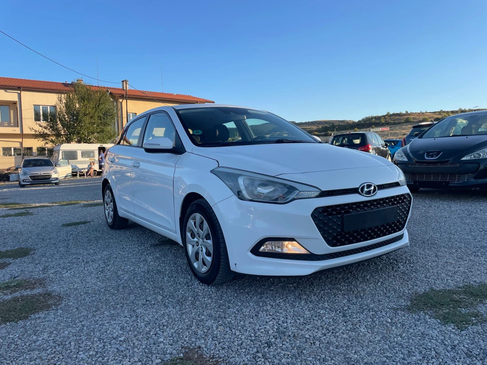 Hyundai I20 1.2i - изображение 8