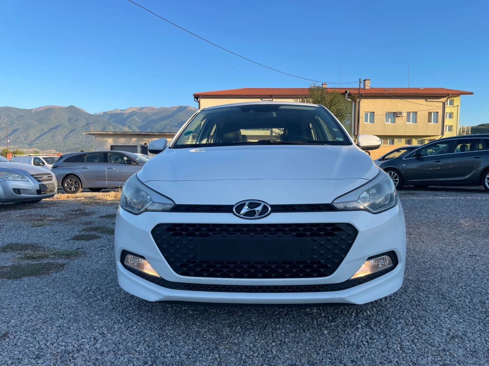 Hyundai I20 1.2i - изображение 2