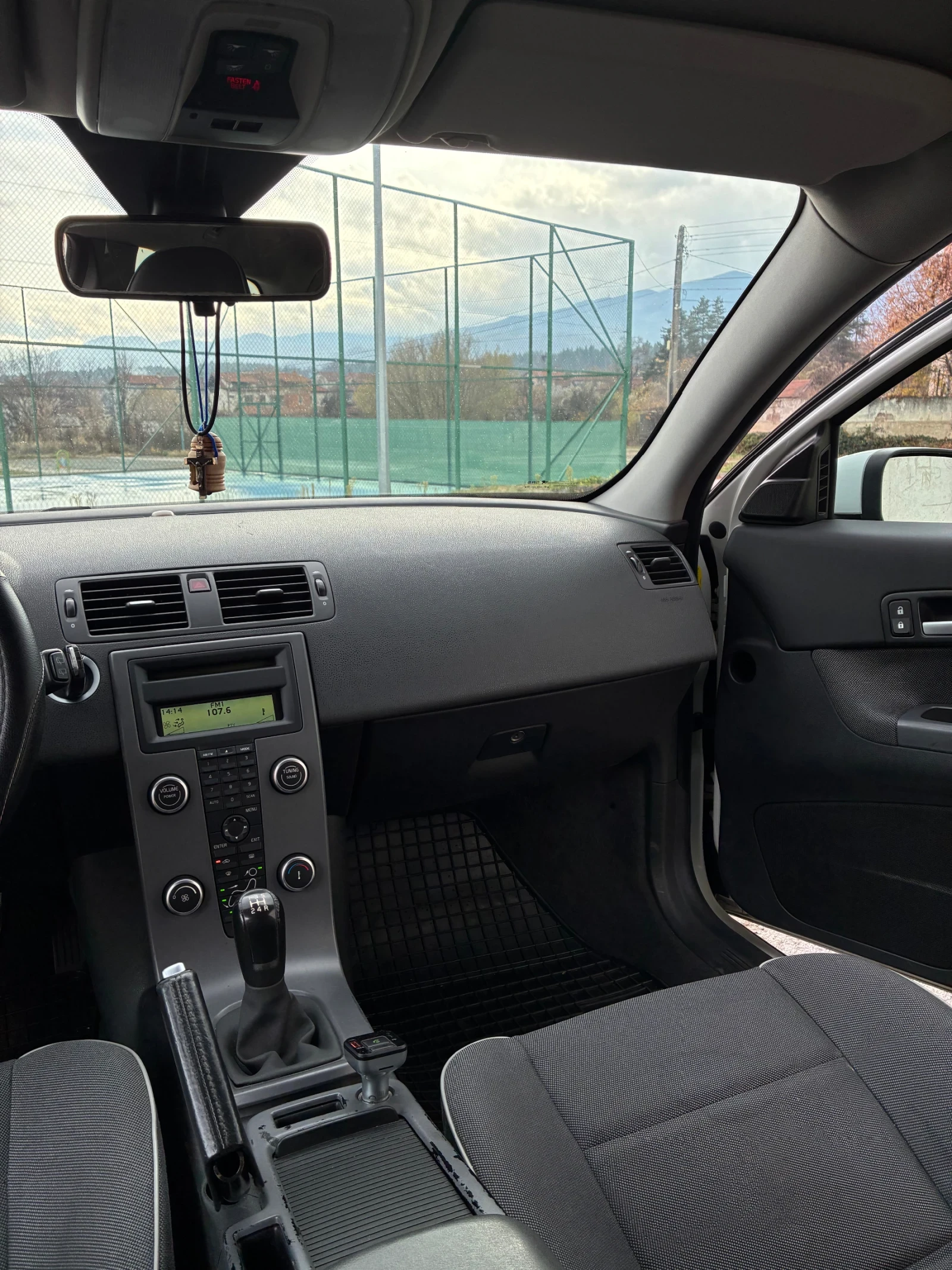 Volvo C30  - изображение 8