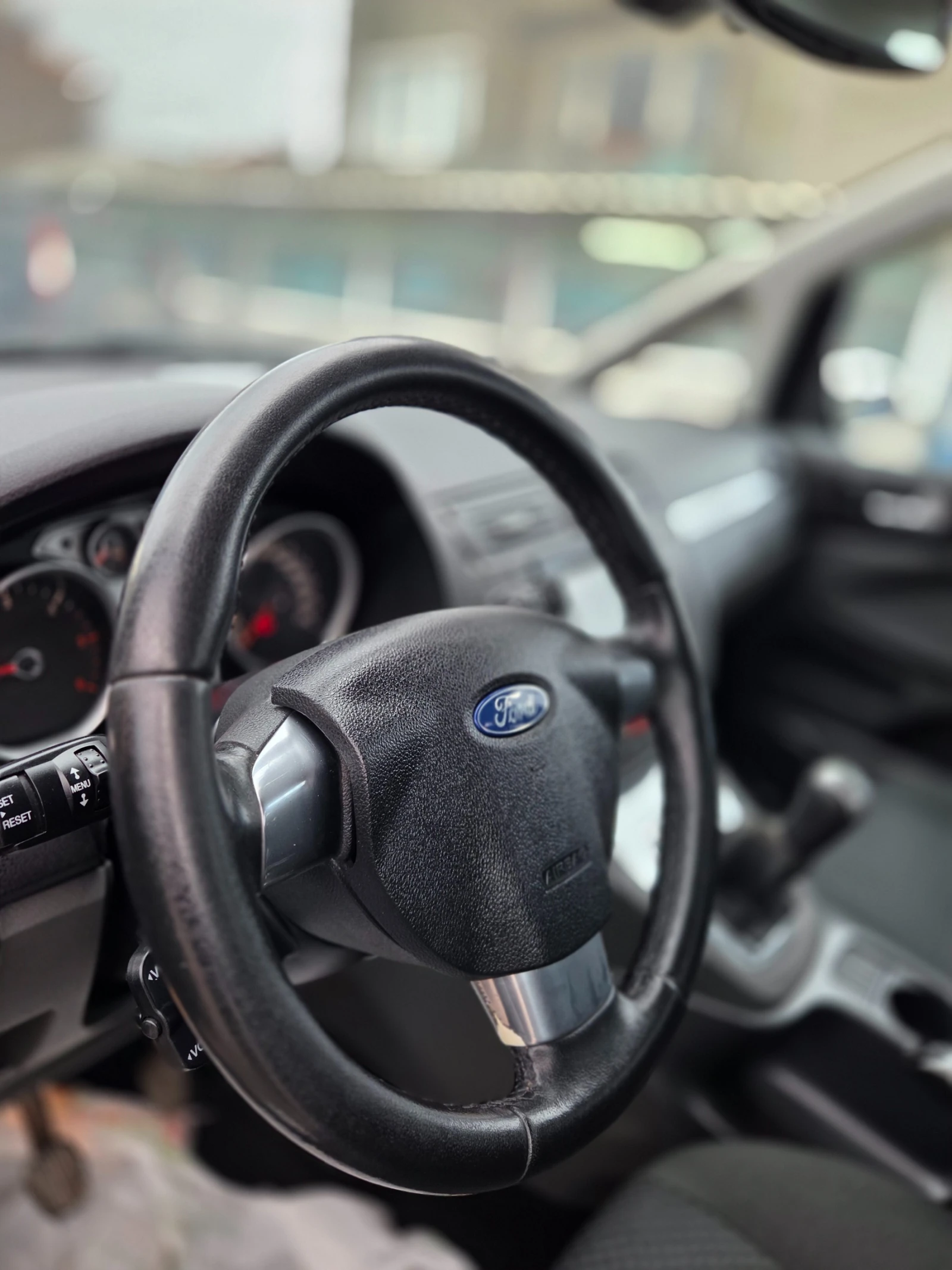 Ford C-max 1.6TDCi Titanium* Navi - изображение 7