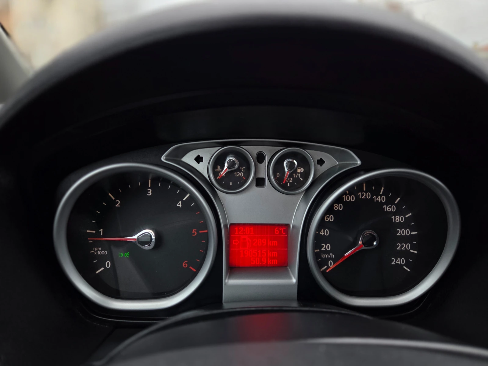 Ford C-max 1.6TDCi Titanium* Navi | Mobile.bg � ����������� 11