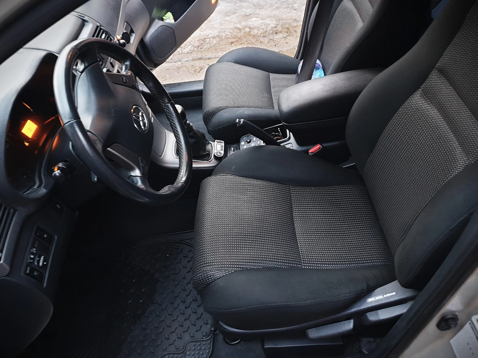 Toyota Avensis | Mobile.bg � ����������� 11