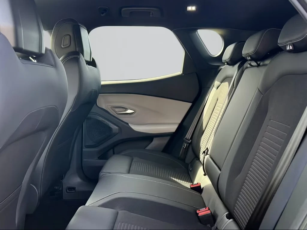 Ford Capri PREMIUM 10km Matrix DISTR 360* Winter Pack Massage, снимка 12 - Автомобили и джипове - 54111699