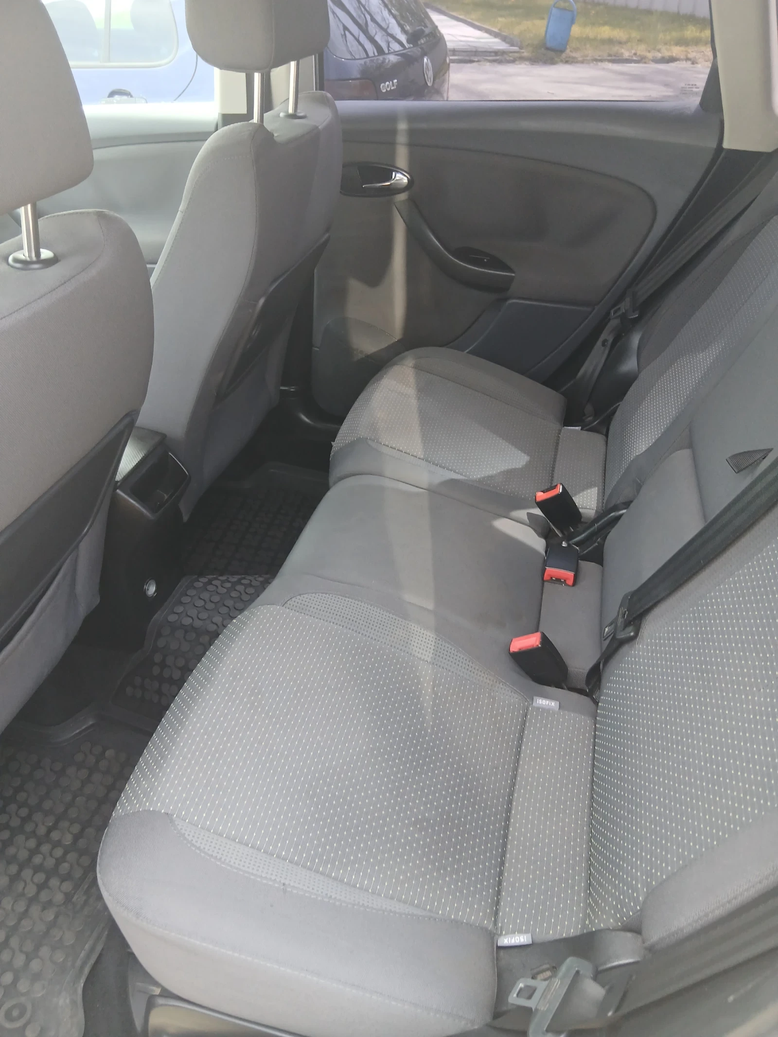 Seat Altea 1.9 TDI 105 к.с., снимка 7 - Автомобили и джипове - 54229308