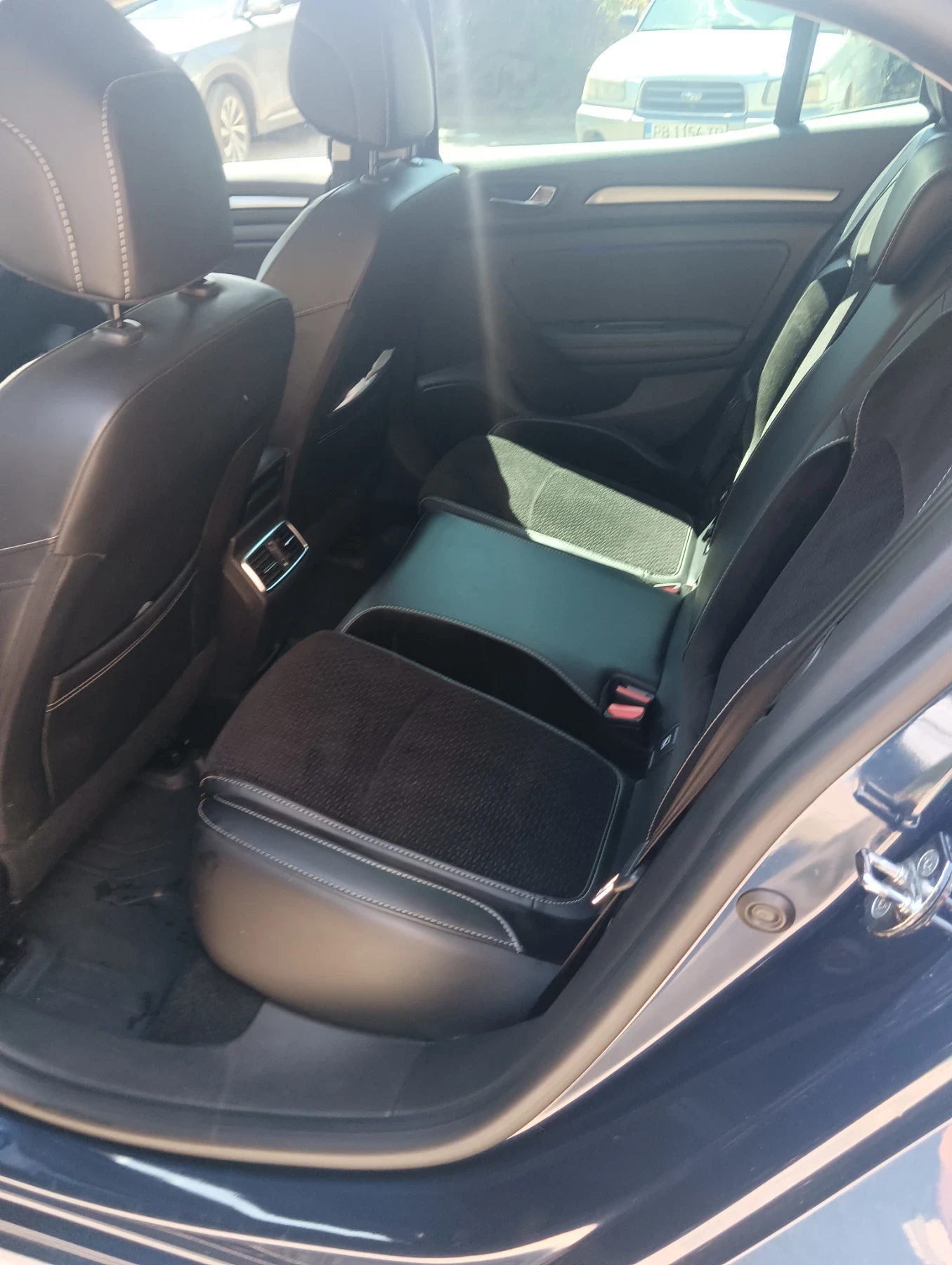 Renault Megane, снимка 10 - Автомобили и джипове - 55483907
