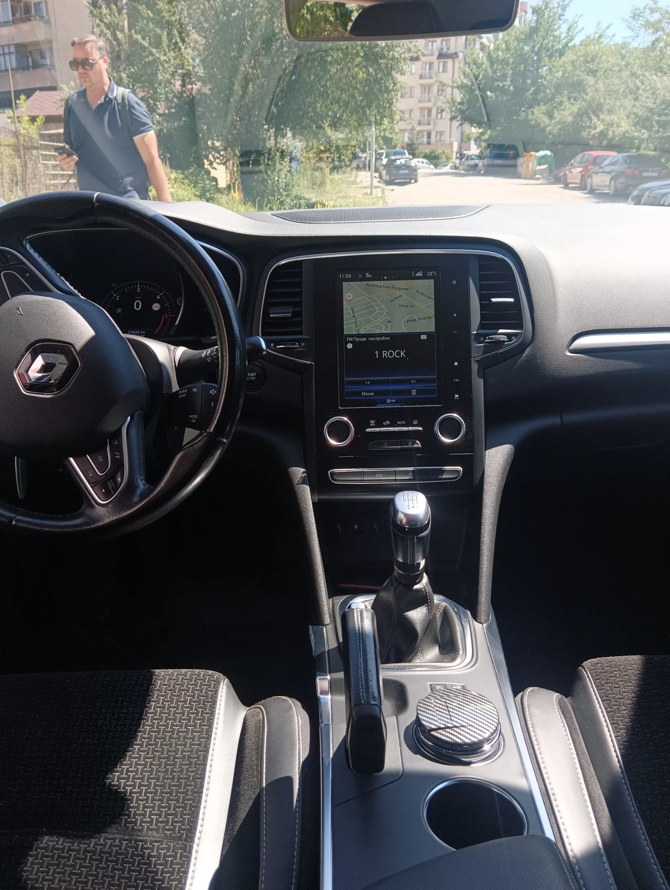 Renault Megane, снимка 11 - Автомобили и джипове - 55483907