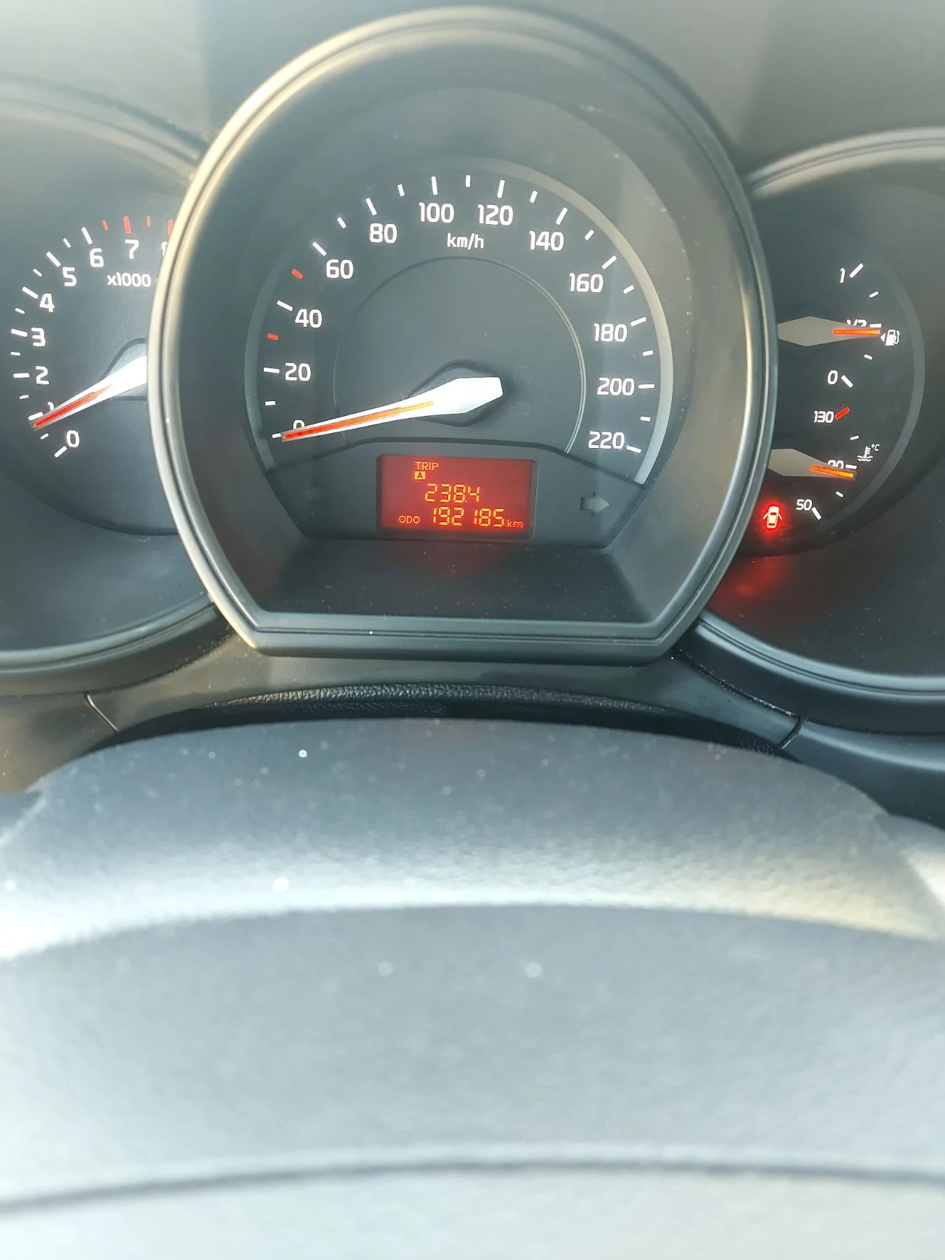 Kia Rio 1.2/LPG, снимка 8 - Автомобили и джипове - 55724072