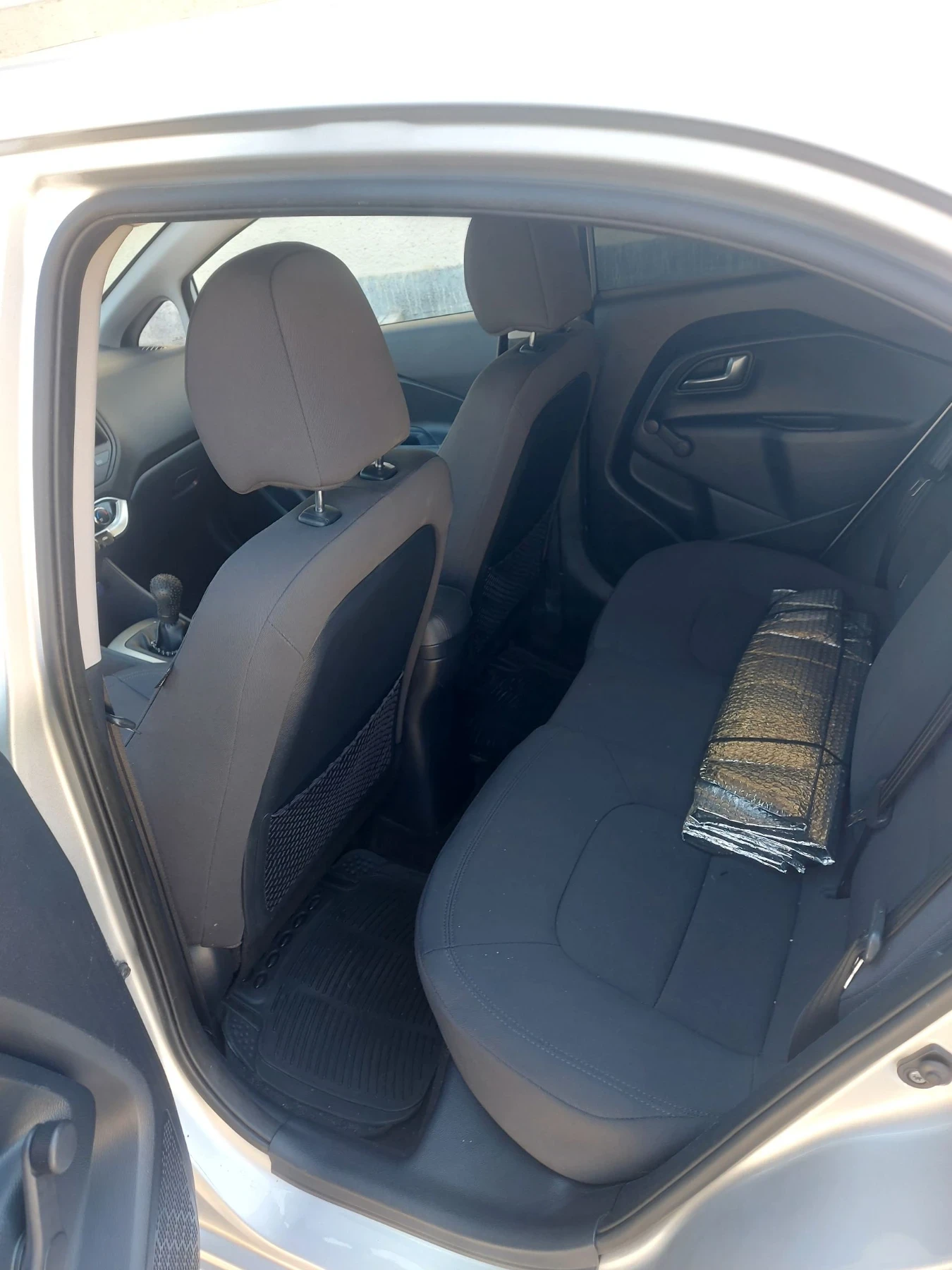 Kia Rio 1.2/LPG, снимка 6 - Автомобили и джипове - 55724072