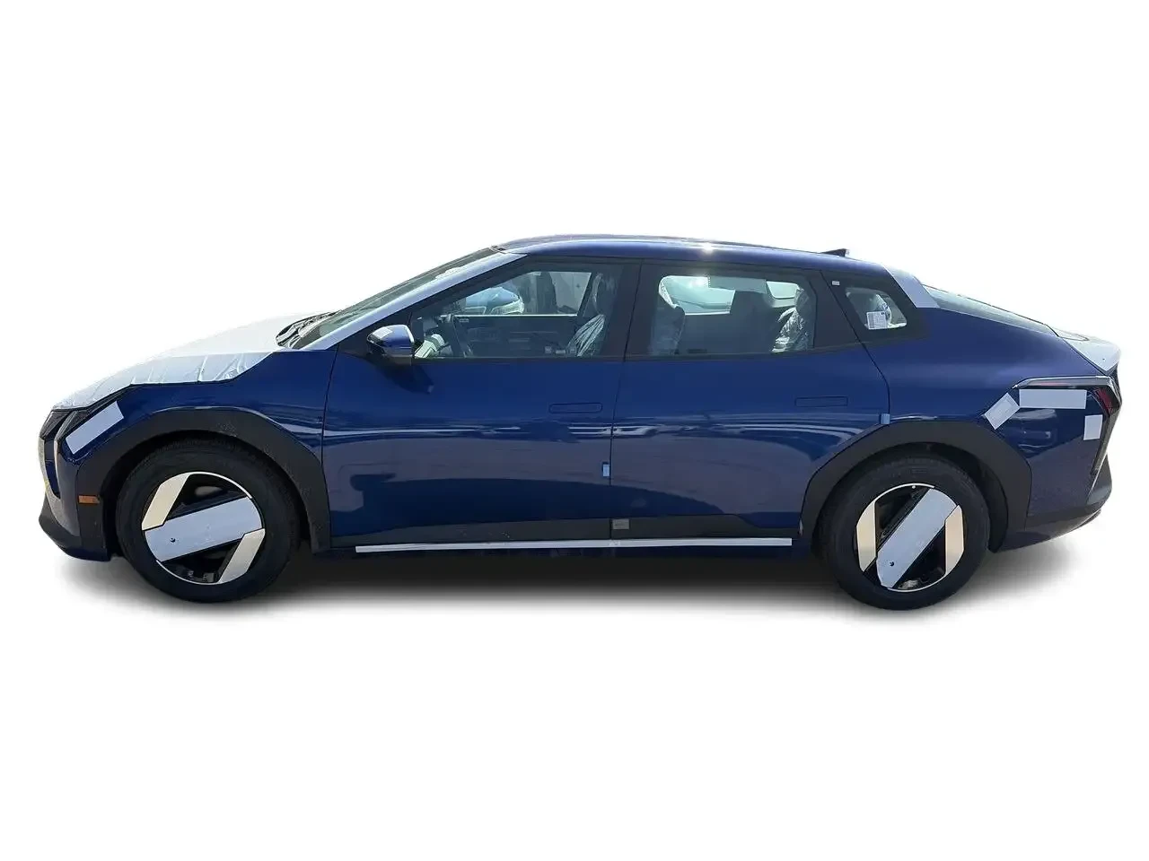 Kia EV4 Light FWD (Чисто нова), снимка 7 - Автомобили и джипове - 55755726