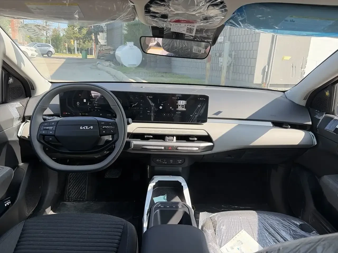Kia EV4 Light FWD (Чисто нова), снимка 14 - Автомобили и джипове - 55755726