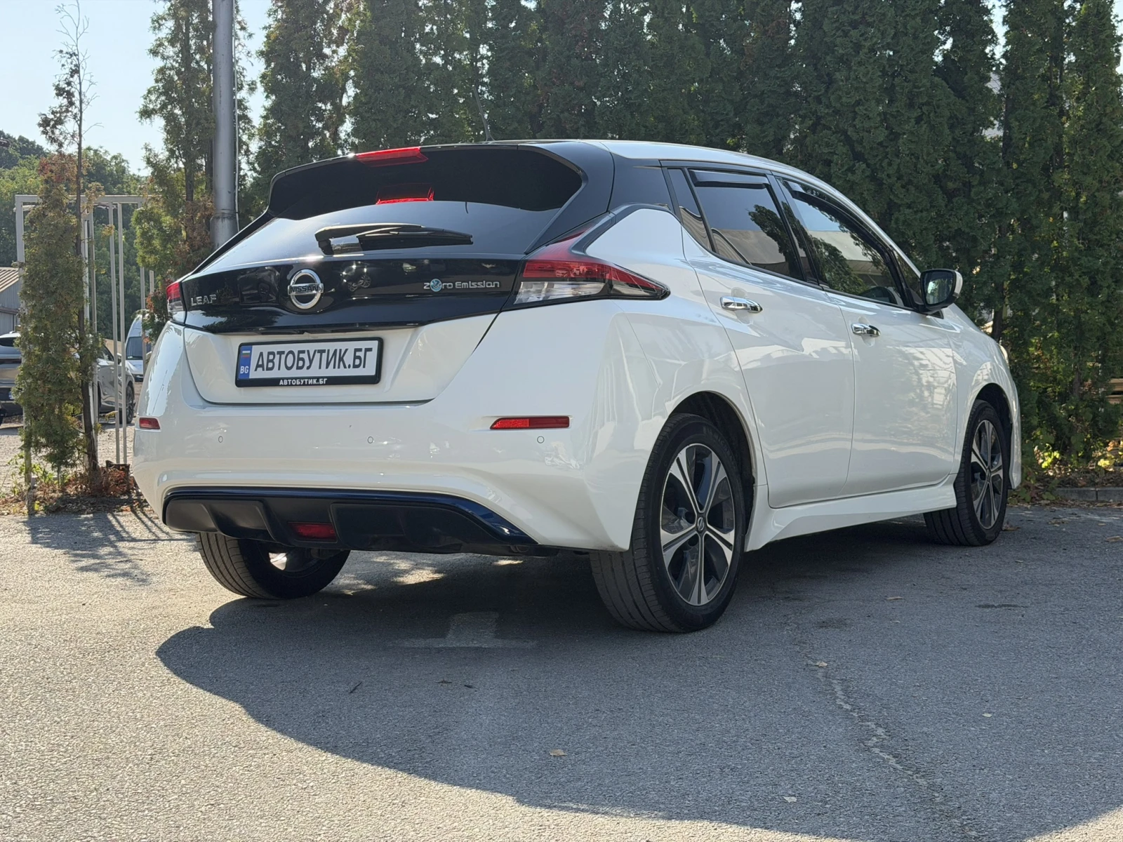 Nissan Leaf  e+ 62 kWh N-Connecta | 218 к.с. | 360  | ProPILOT, снимка 4 - Автомобили и джипове - 56127988