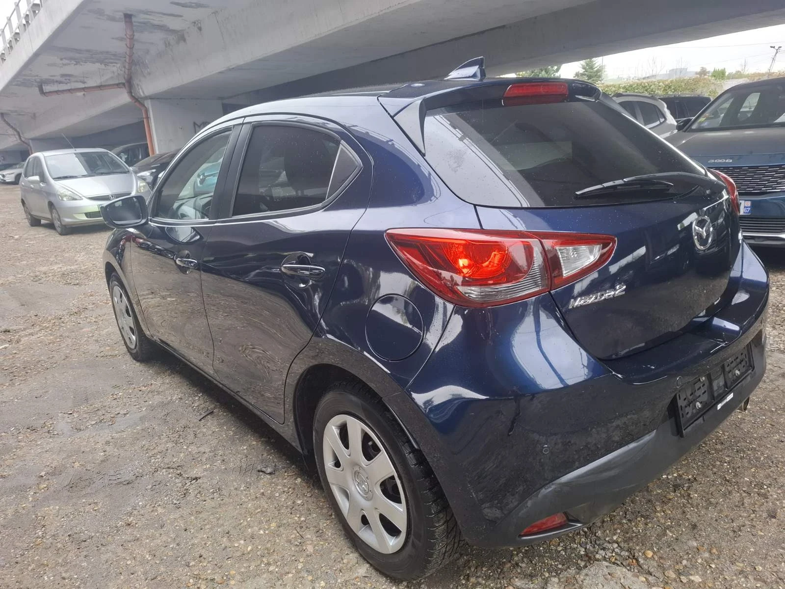 Mazda 2 Skyactiv, снимка 6 - Автомобили и джипове - 56494943