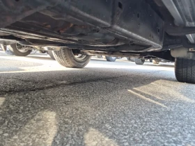 Toyota Land cruiser 5.7 V8 * * 7 МЕСТЕН * * CARFAX * * АВТО КРЕДИТ * *, снимка 16