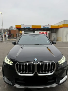 BMW X1 2.0d xLine LED/Distronic/Подгрев/Carplay, снимка 1