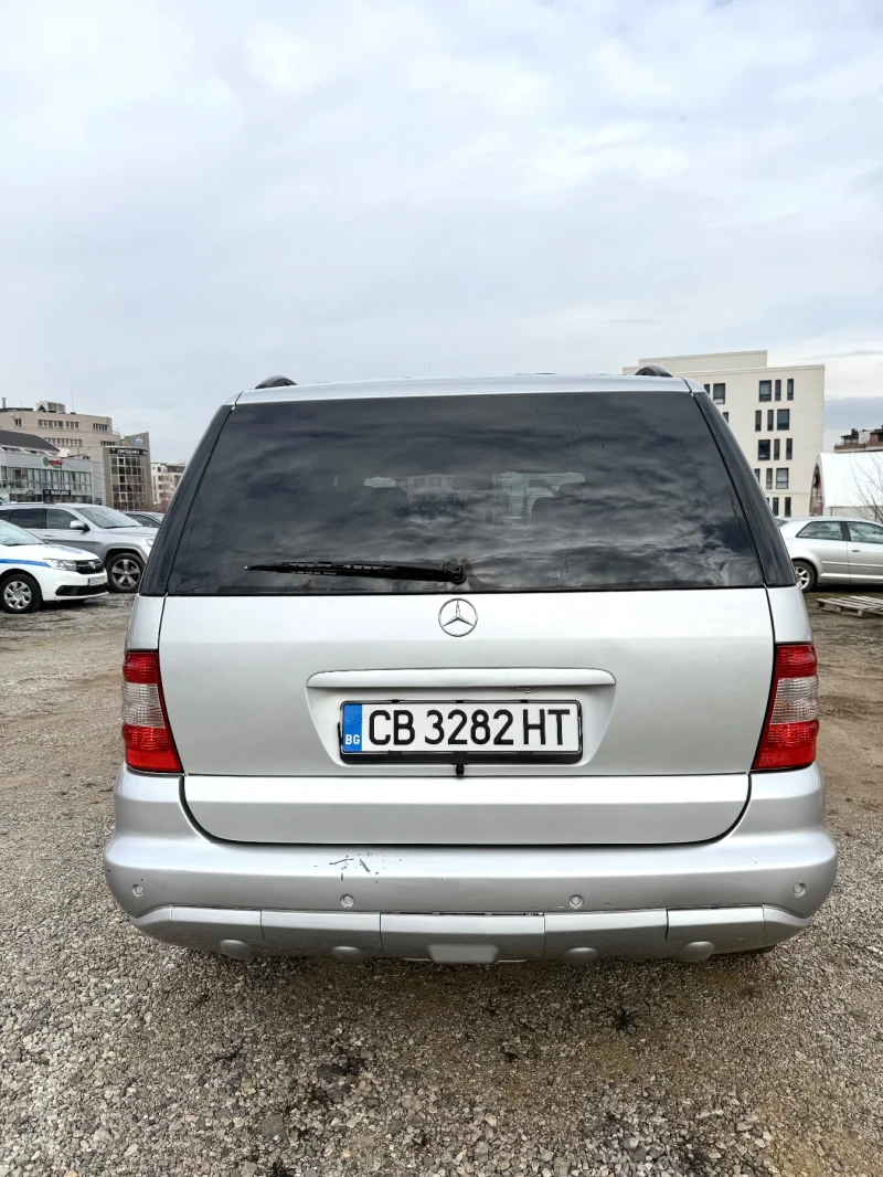 Mercedes-Benz ML 270, снимка 4 - Автомобили и джипове - 53122503