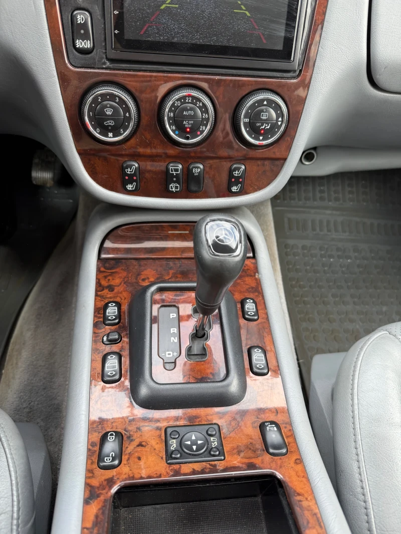 Mercedes-Benz ML 270, снимка 7 - Автомобили и джипове - 53122503