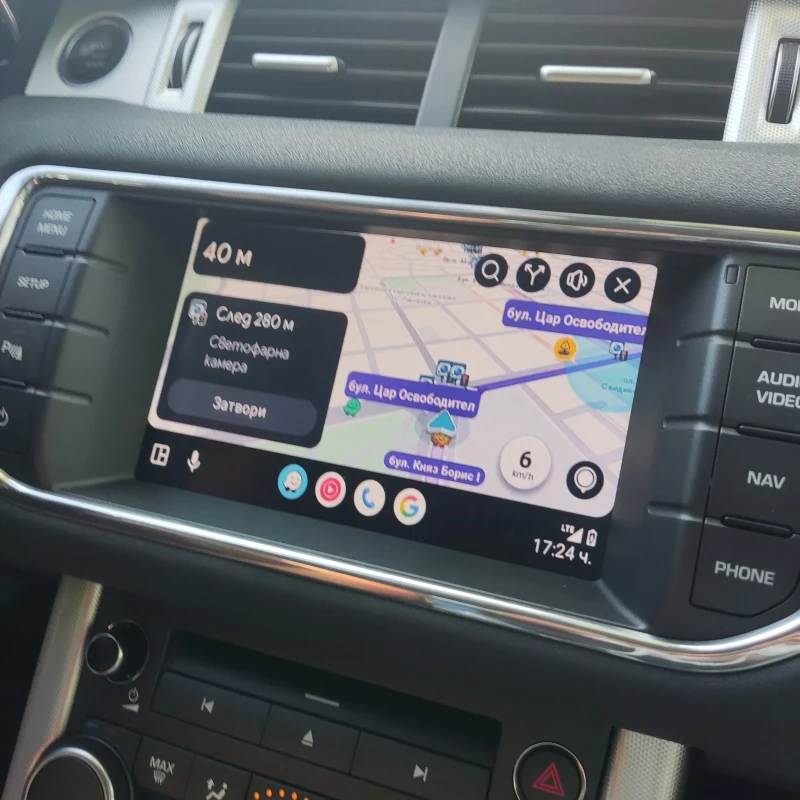 Land Rover Range Rover Evoque 2.2 SD4 DYNAMIC 190hp, снимка 8 - Автомобили и джипове - 53135170