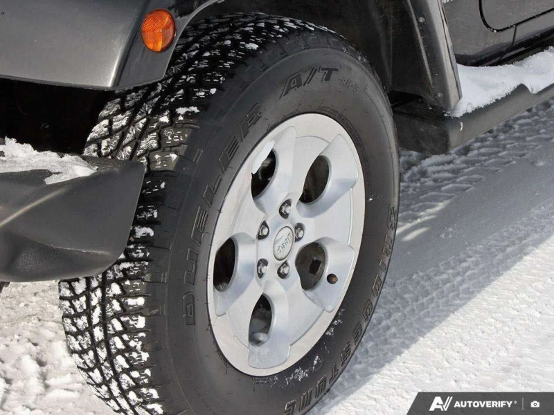 Jeep Wrangler * Sahara * CARFAX * ЦЕНА ДО БГ, снимка 6 - Автомобили и джипове - 53335977